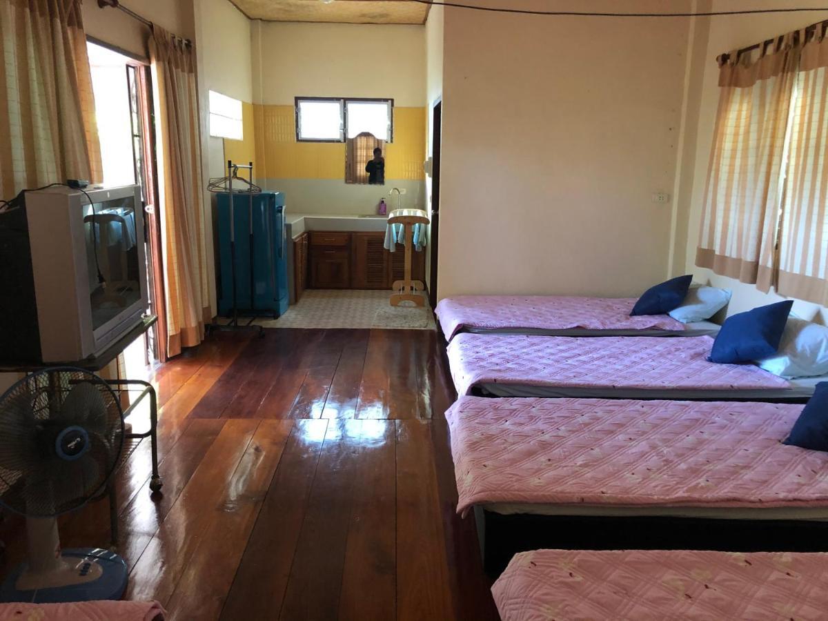 Ban Hua Nam Mae Sakut Pimpa House酒店 外观 照片